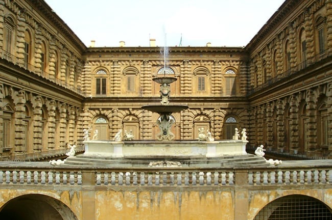 Palazzo-Pitti-Palace-Florence